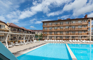 ГРАНТ ПРИБОЙ 3* отель